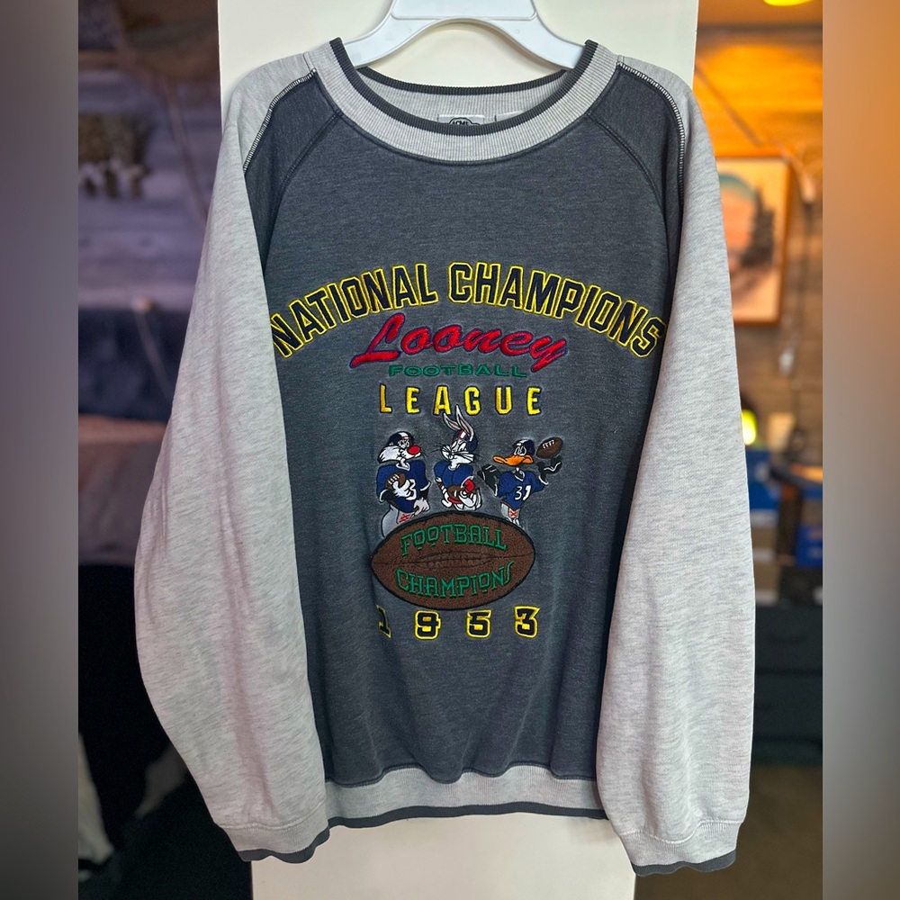 vintage looney tunes football sweatshirt